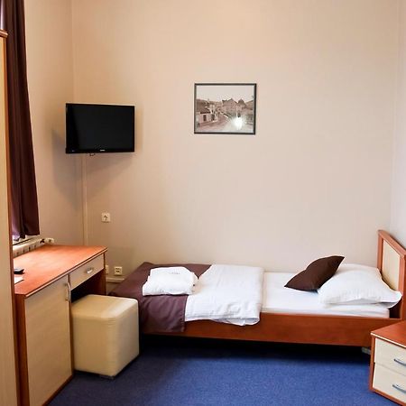 Hotel Pakrac Buitenkant foto