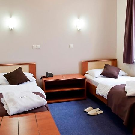 Hotel Pakrac Buitenkant foto