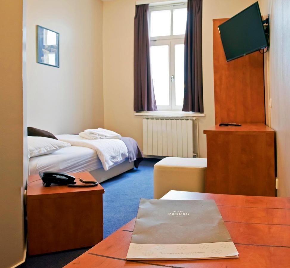 Hotel Pakrac Buitenkant foto